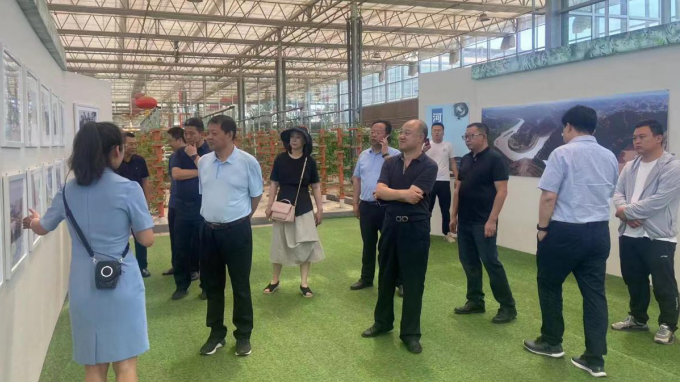 开云网页版页面登录赴靖远县考察洽谈