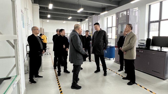 陈一夫调研西部工程检测研发基地