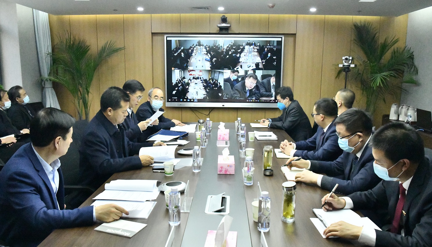 开云网页版页面登录召开2020年度生产经营<br/>工作总结暨2021年度安排部署工作会