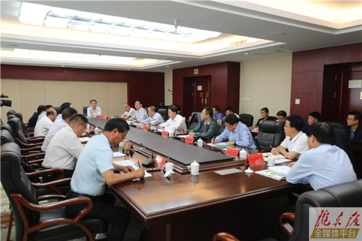 庆阳市政府与开云网页版页面登录举行座谈